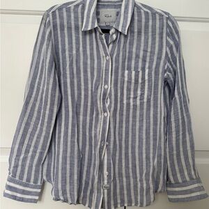 Rails Women’s Blue & White Stripe Button-Up Shirt